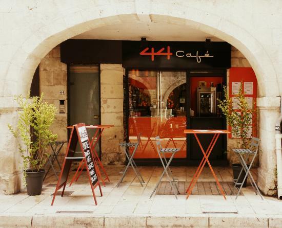 44 Cafe